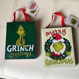 The grinch decorations